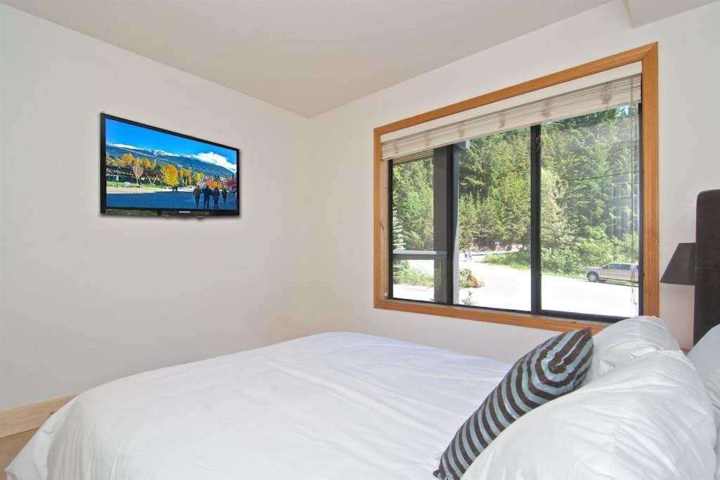 Powderhorn By Whistler Blackcomb Vacation Rentals Luaran gambar