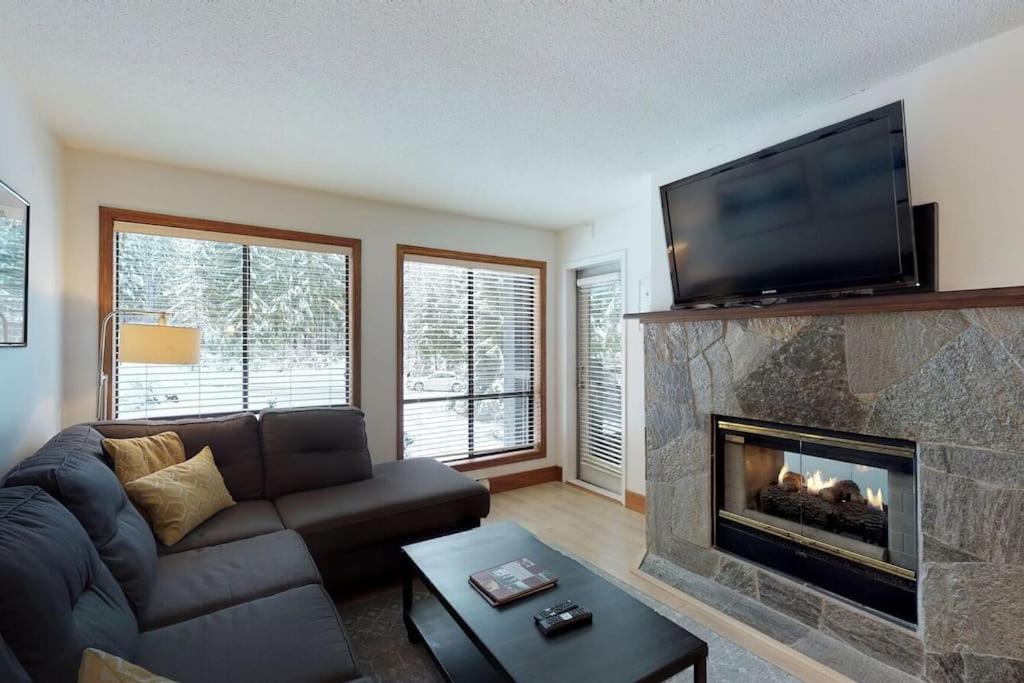 Powderhorn By Whistler Blackcomb Vacation Rentals Luaran gambar