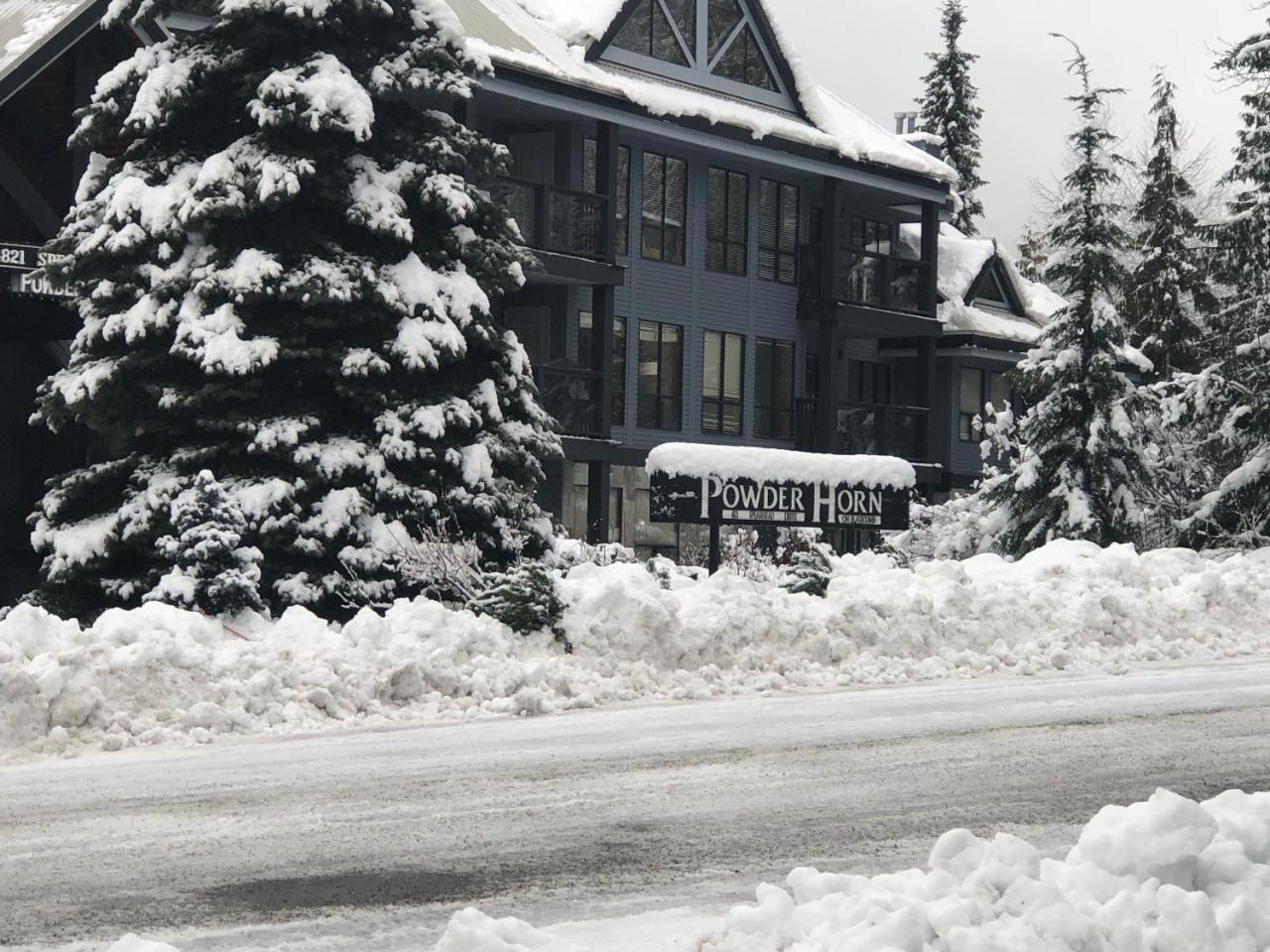 Powderhorn By Whistler Blackcomb Vacation Rentals Luaran gambar